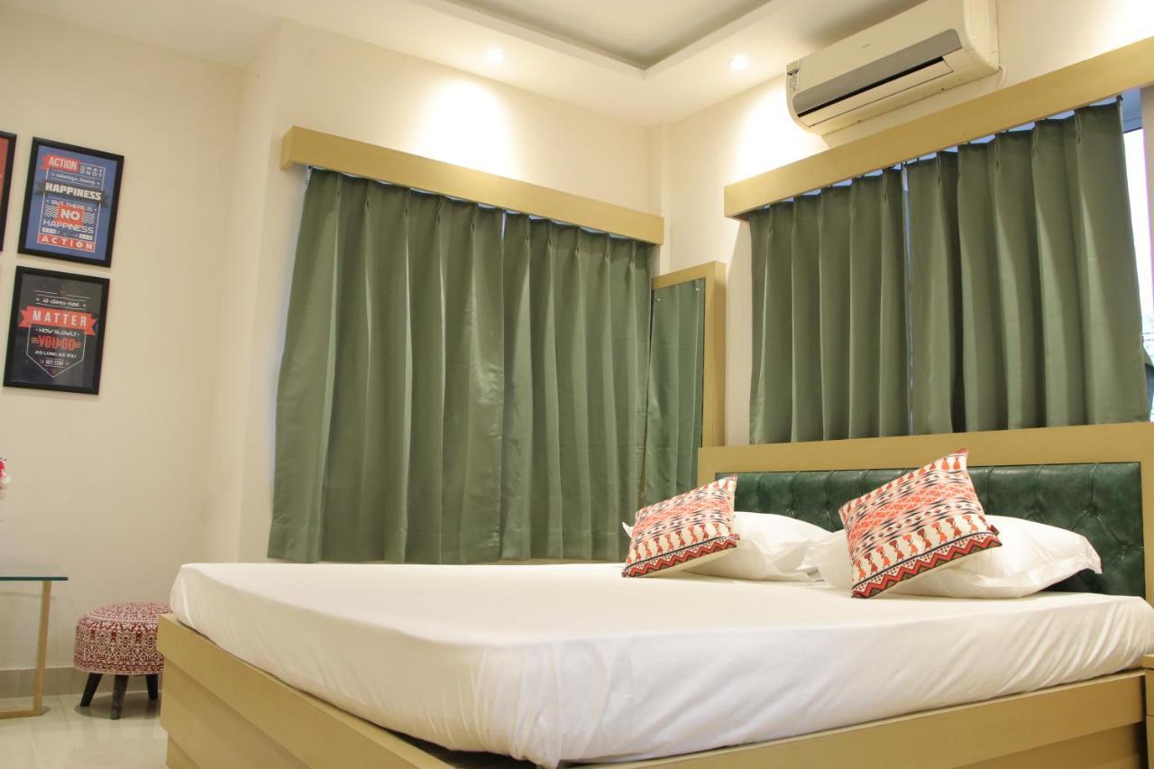 La Cresta Inn โกลกาตา ภายนอก รูปภาพ
