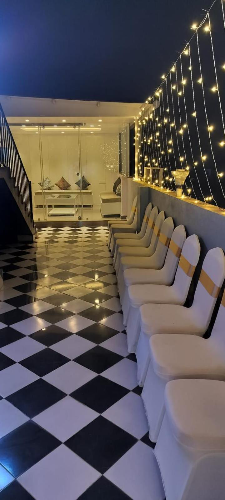 La Cresta Inn โกลกาตา ภายนอก รูปภาพ